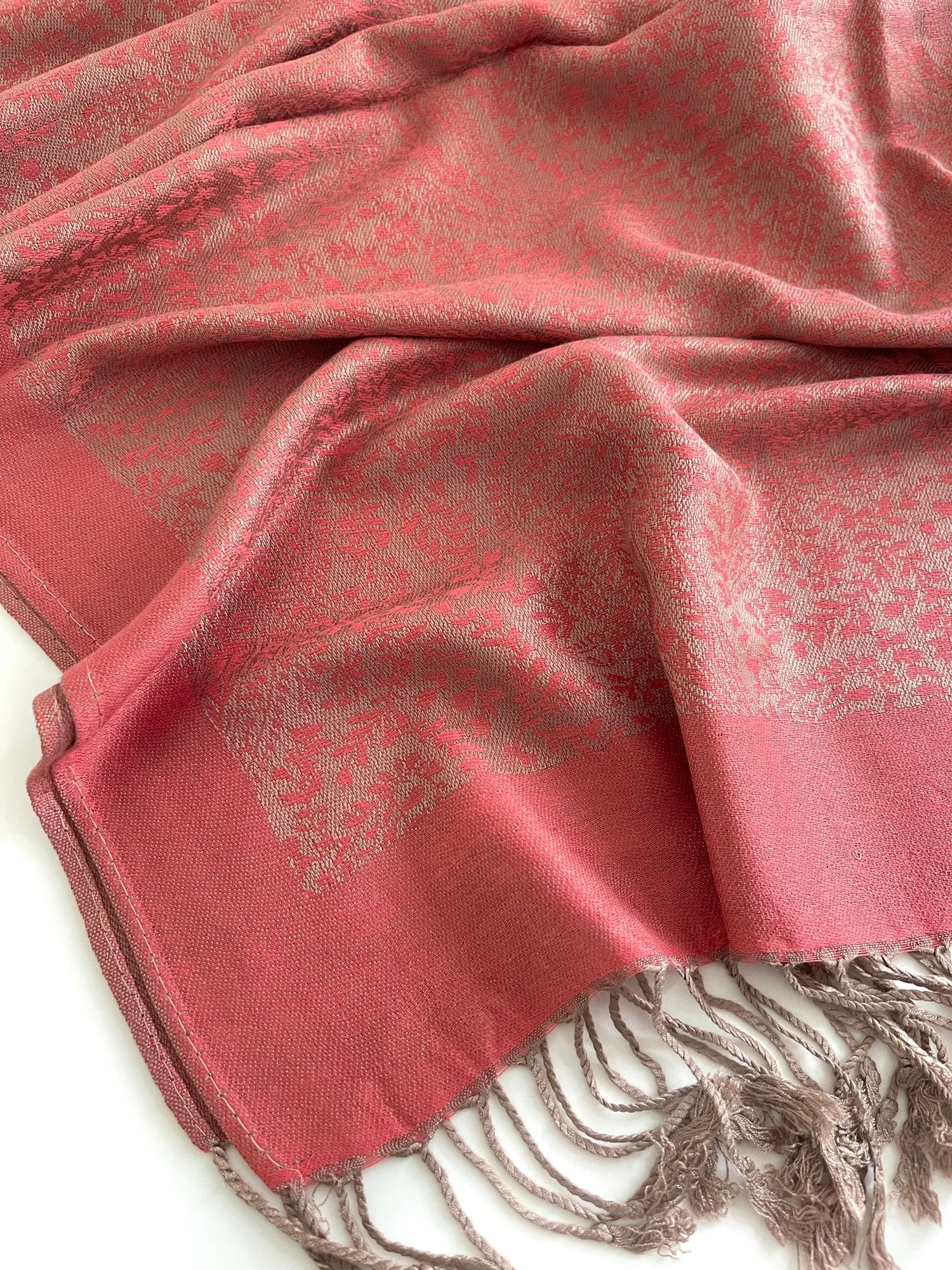 CORAL PAISLEY PRINT REVERSIBLE PASHMINA SHAWL SCARF